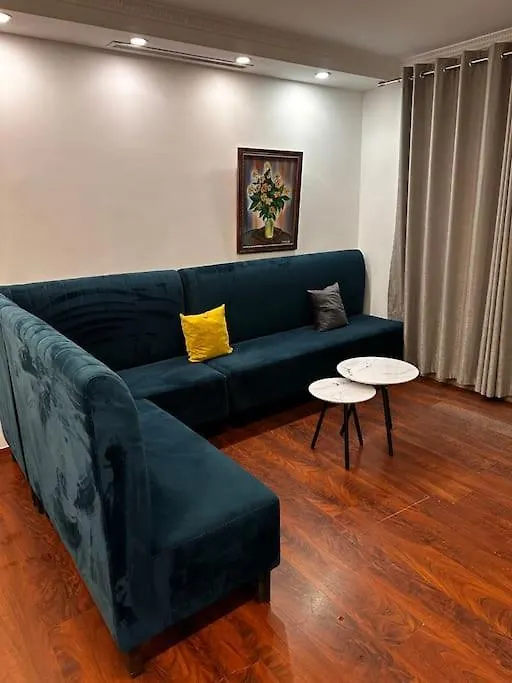 Appartement Studio In Bllok Tirana